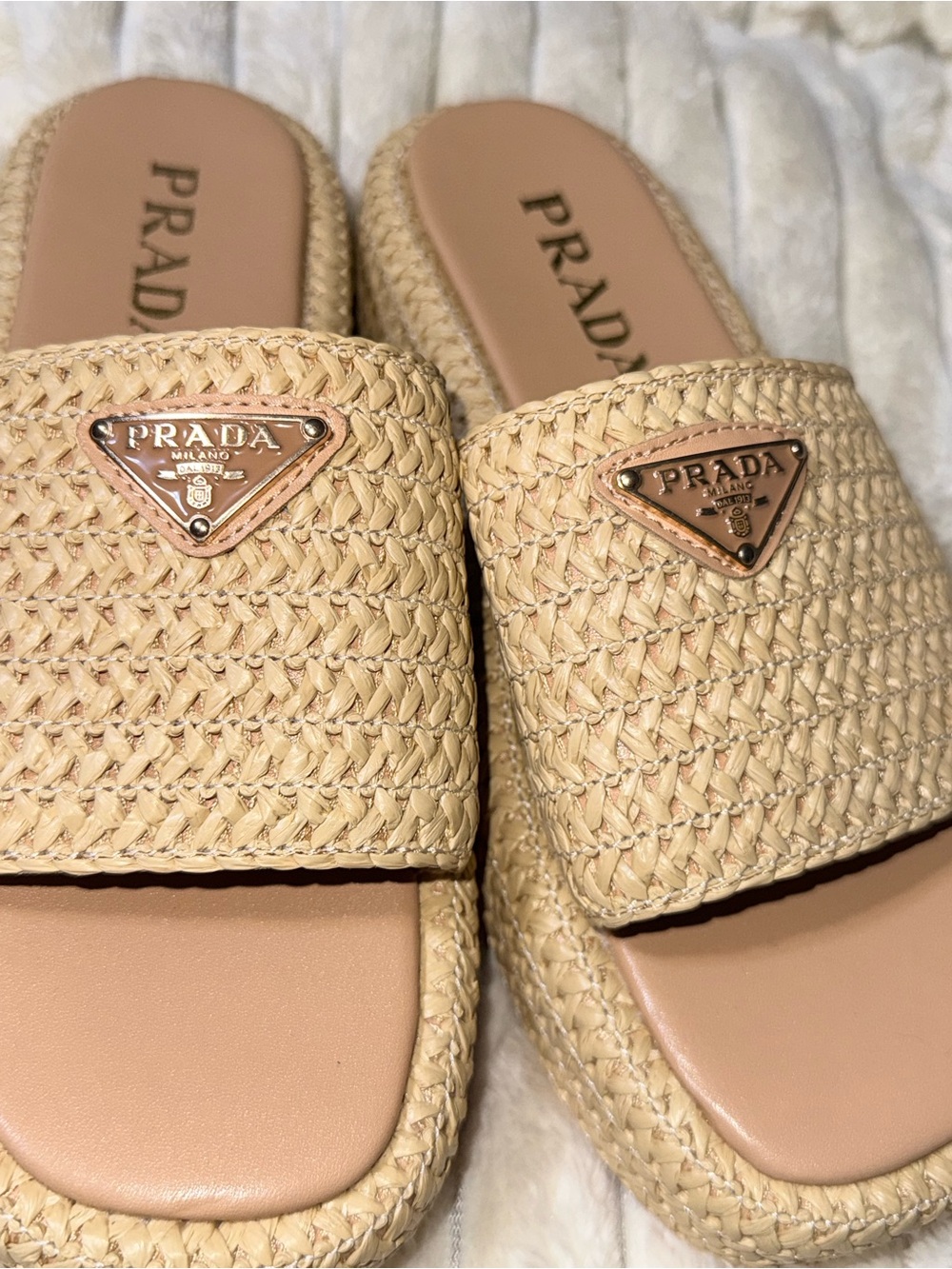 Prada Beige Straw Slide Sandals with Logo Plaque - Picture 6 of 6